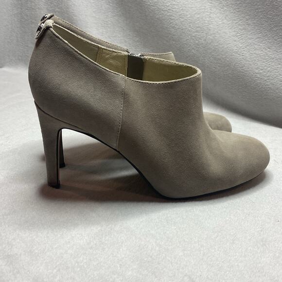 Michael Kors Heeled ankle booty tan/khaki leather size 8 1/2 - Picture 2 of 7